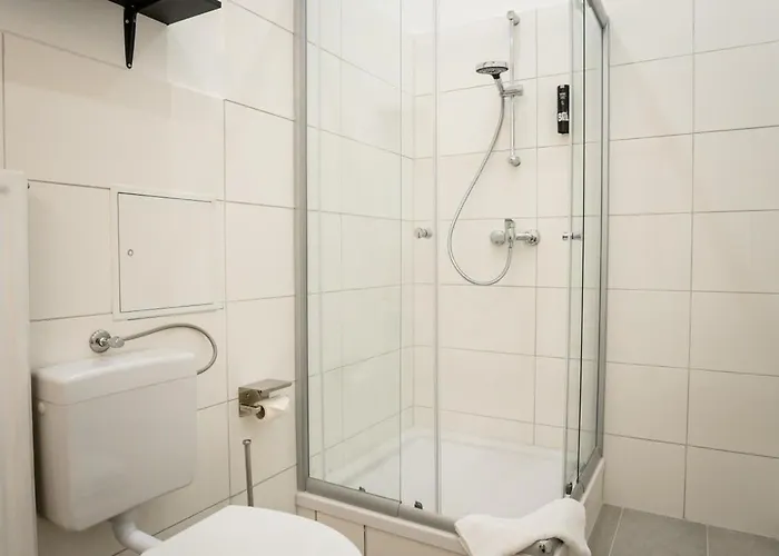 Spacious 3br Ac Self Check-in Street Parking דירה *