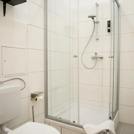 Spacious 3br Ac Self Check-in Street Parking شقة *